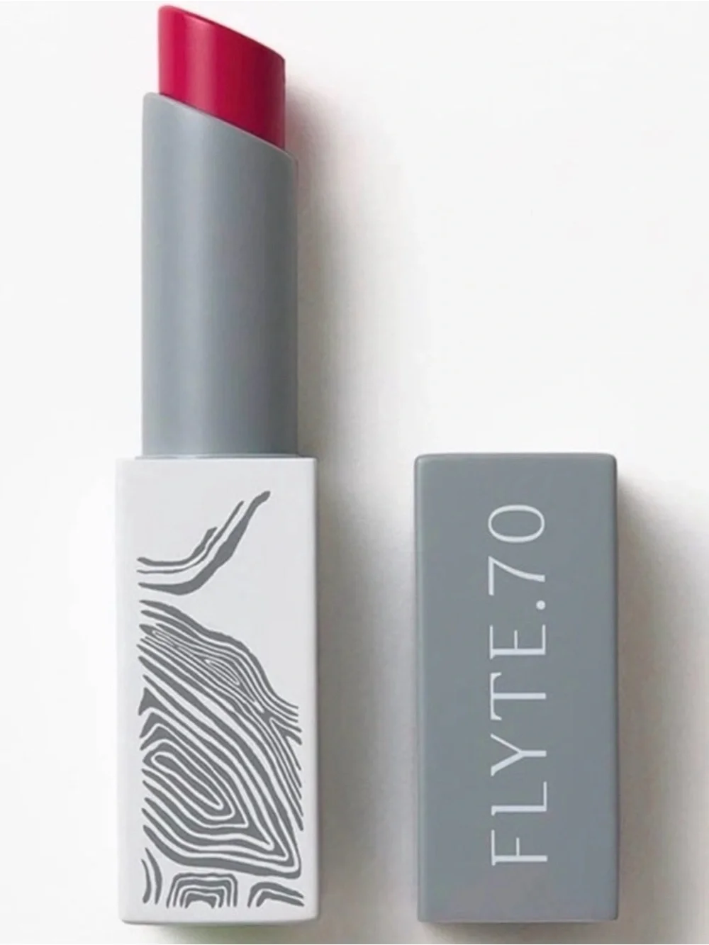 Flyte 70 makeup 7pcs bundle - Picture 12 of 12